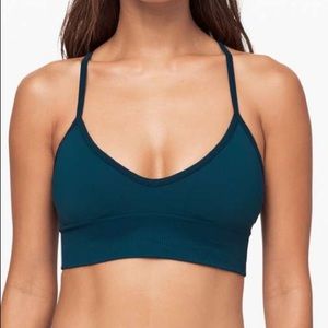 ✖️SOLD✖️Lululemon ebb to street bra